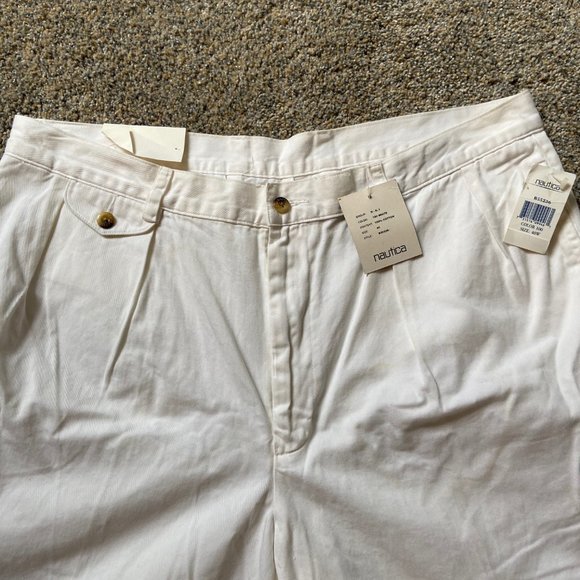Nautica Men's Shorts - NWT - White Size 40 - Picture 3 of 3